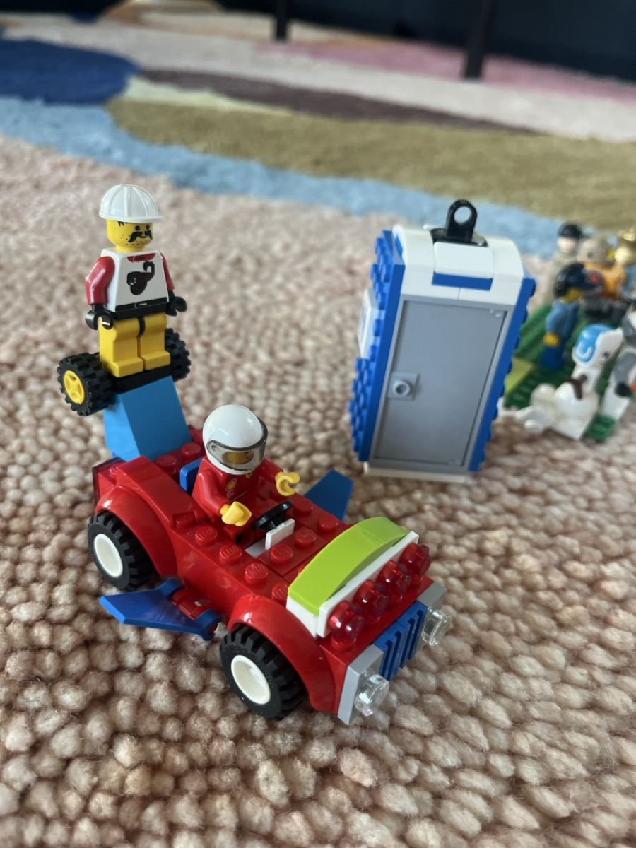 Lego Giocattoli: Lego Set Steine Figuren Männchen – Usato da Bellach venduto da jba03 1