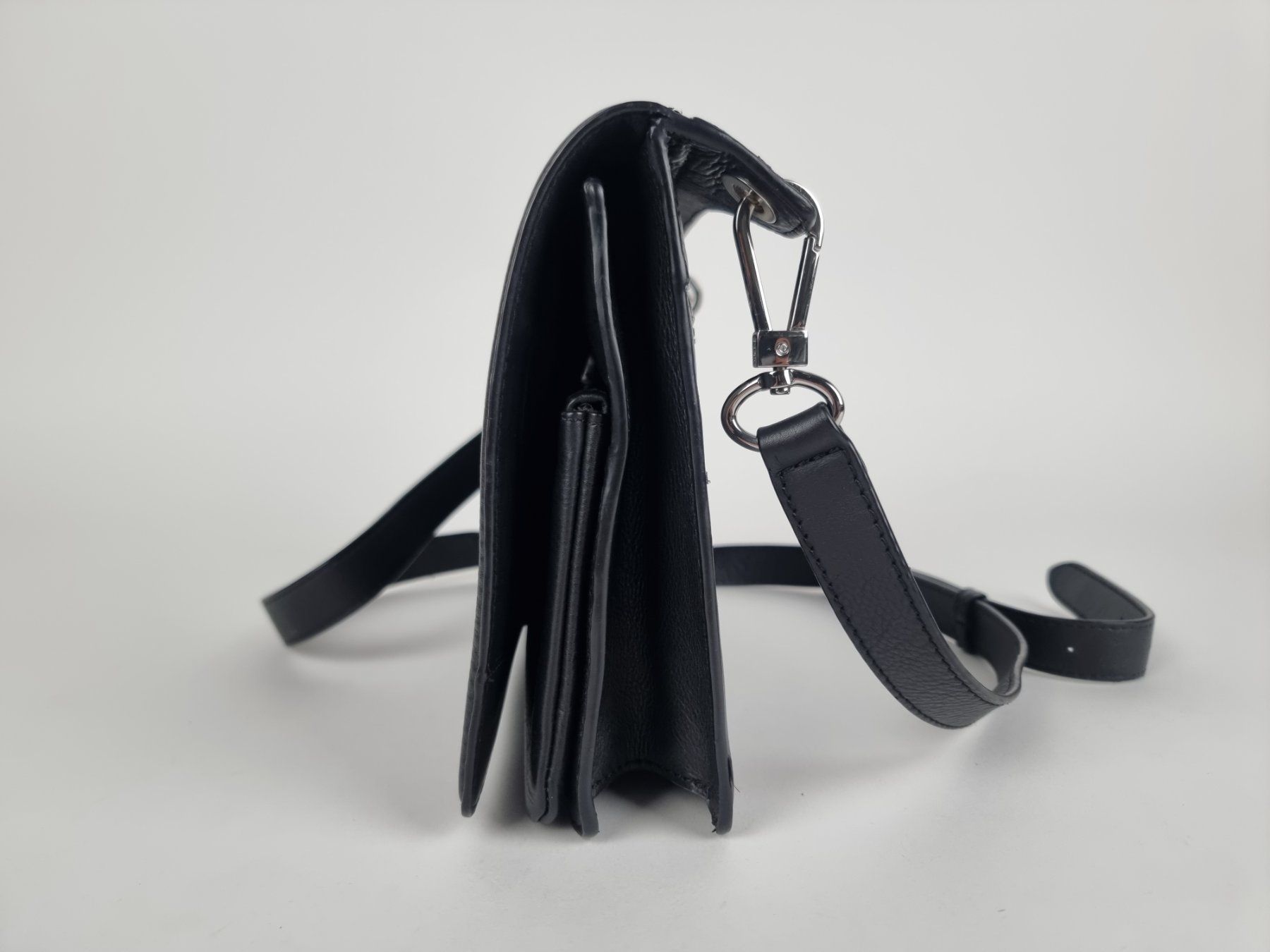 Bree Taschen für Damen: Bree Tasche Schwarz – Gebraucht aus Urtenen-Schönbühl von Restwert_Schoenbuehl 4