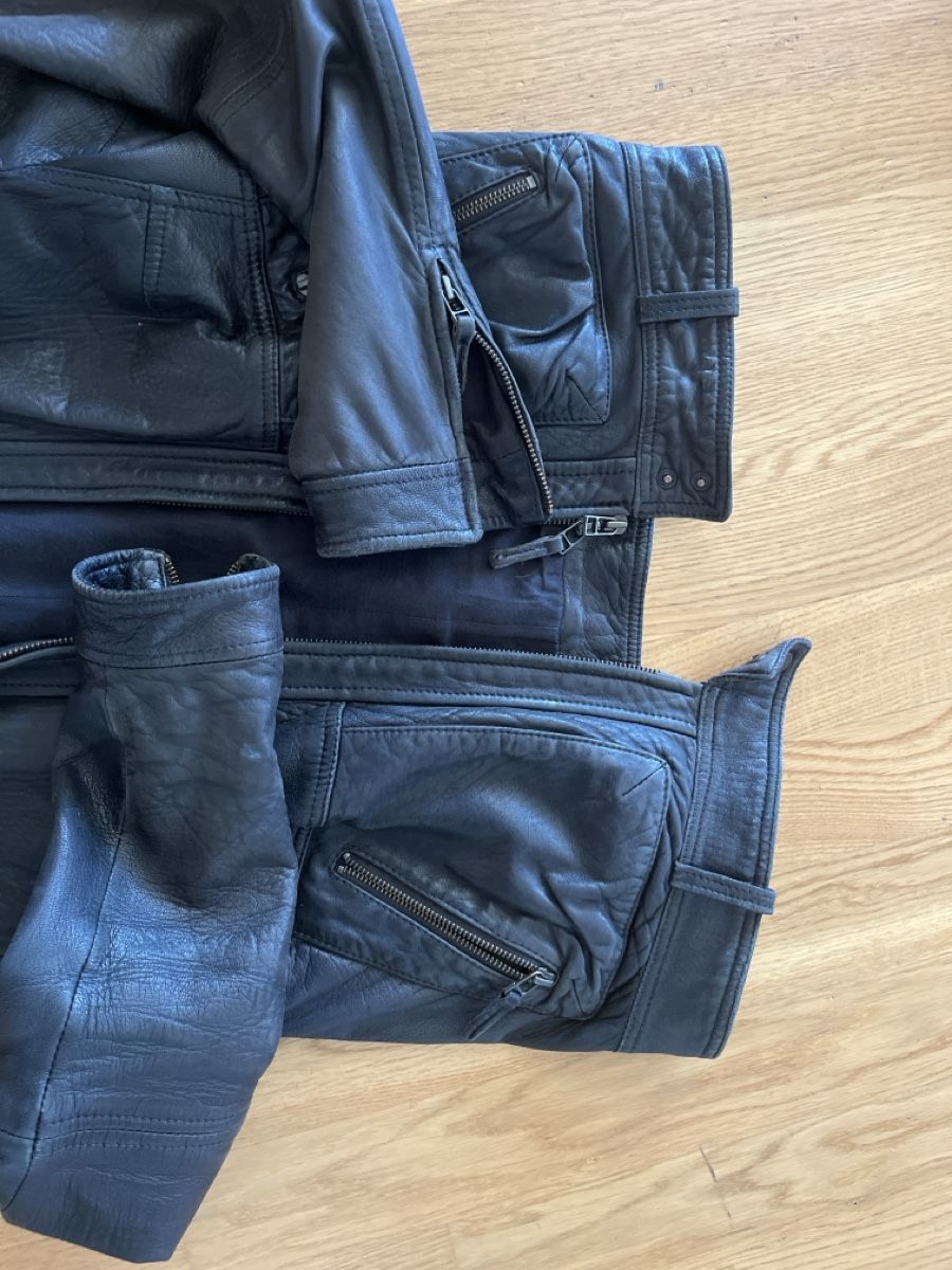 Massimo Dutti Giacche: Damen Lederjacke Massimo Dutti schwarz – Usato da Zürich venduto da barbe75 2