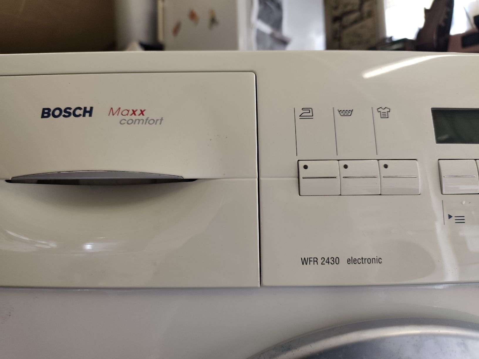 Bosch Lavatrici: Waschmaschine Bosch Maxx  Defekt – Difettoso da Zürich venduto da Rotbaer007 1