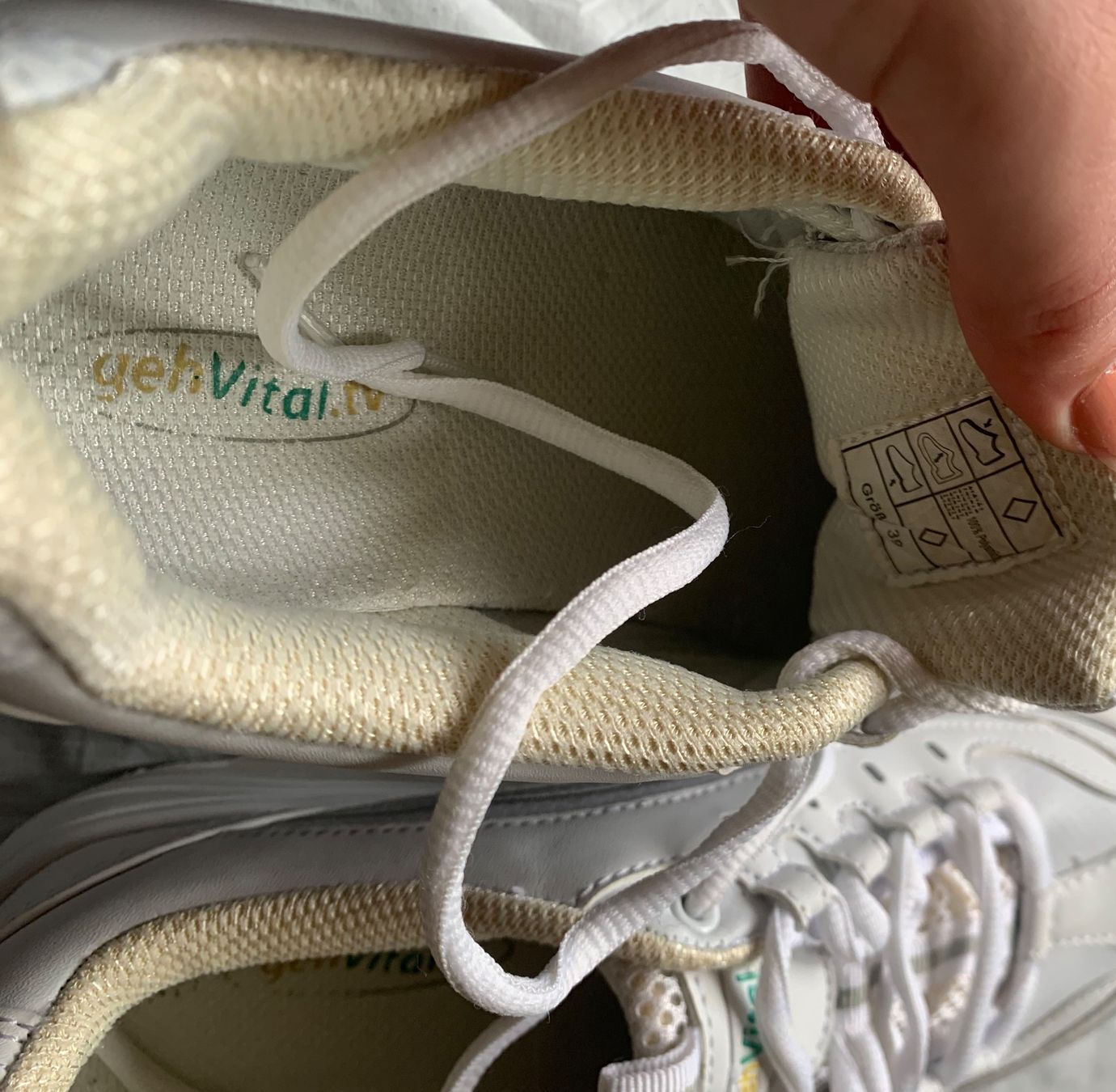 Scarpe da donna: Turnschuhe GehVital – Usato da Liestal venduto da FlomiVivi 2