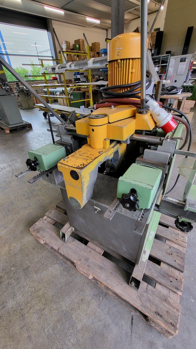 Alle Maschinen: Rotox Kopierfräsmaschine KF 457 – Gebraucht aus Lausen von AllkindsofCollectors 1