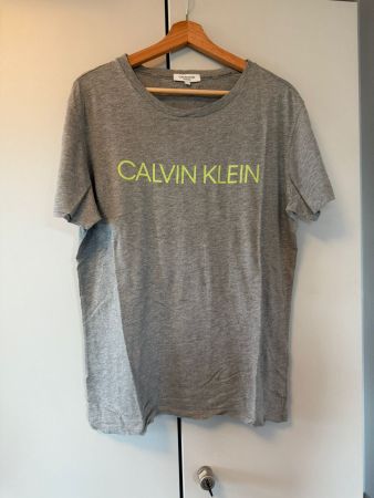 T-Shirt Calvin Klein Grösse M
