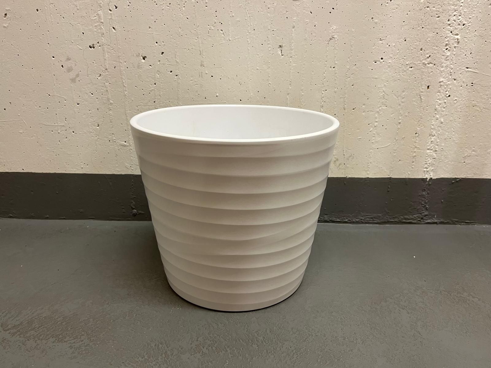 Pots de fleurs: 4 Blumentöpfe – D'occasion à Aarau par Dannysahne