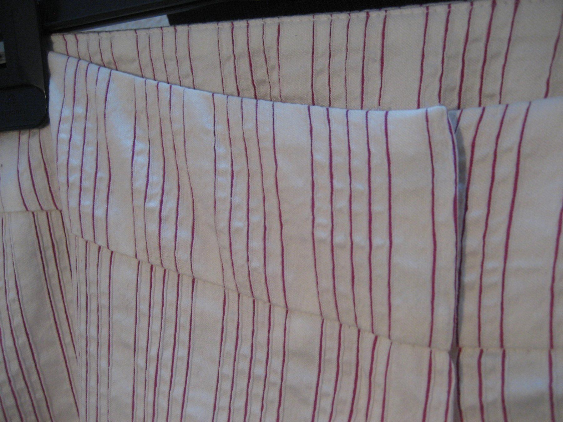Lotti di vestiti: Ensemble Tuzzi taille 38, neuf – Nuovo e nell'imballaggio originale da Delémont venduto da marryb 2