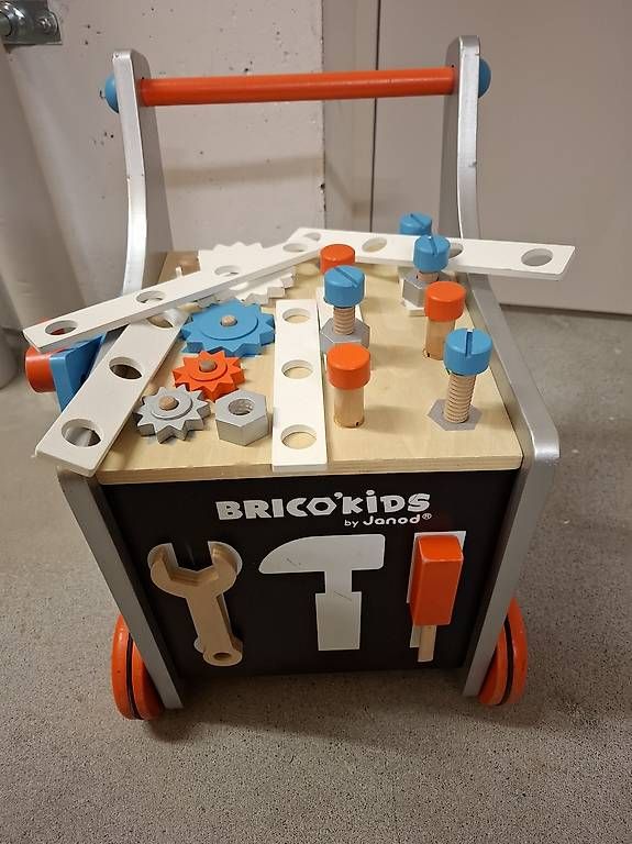 Spielzeuge: Werkzeugwagen – Gebraucht aus Zürich von sil_2yhh 2