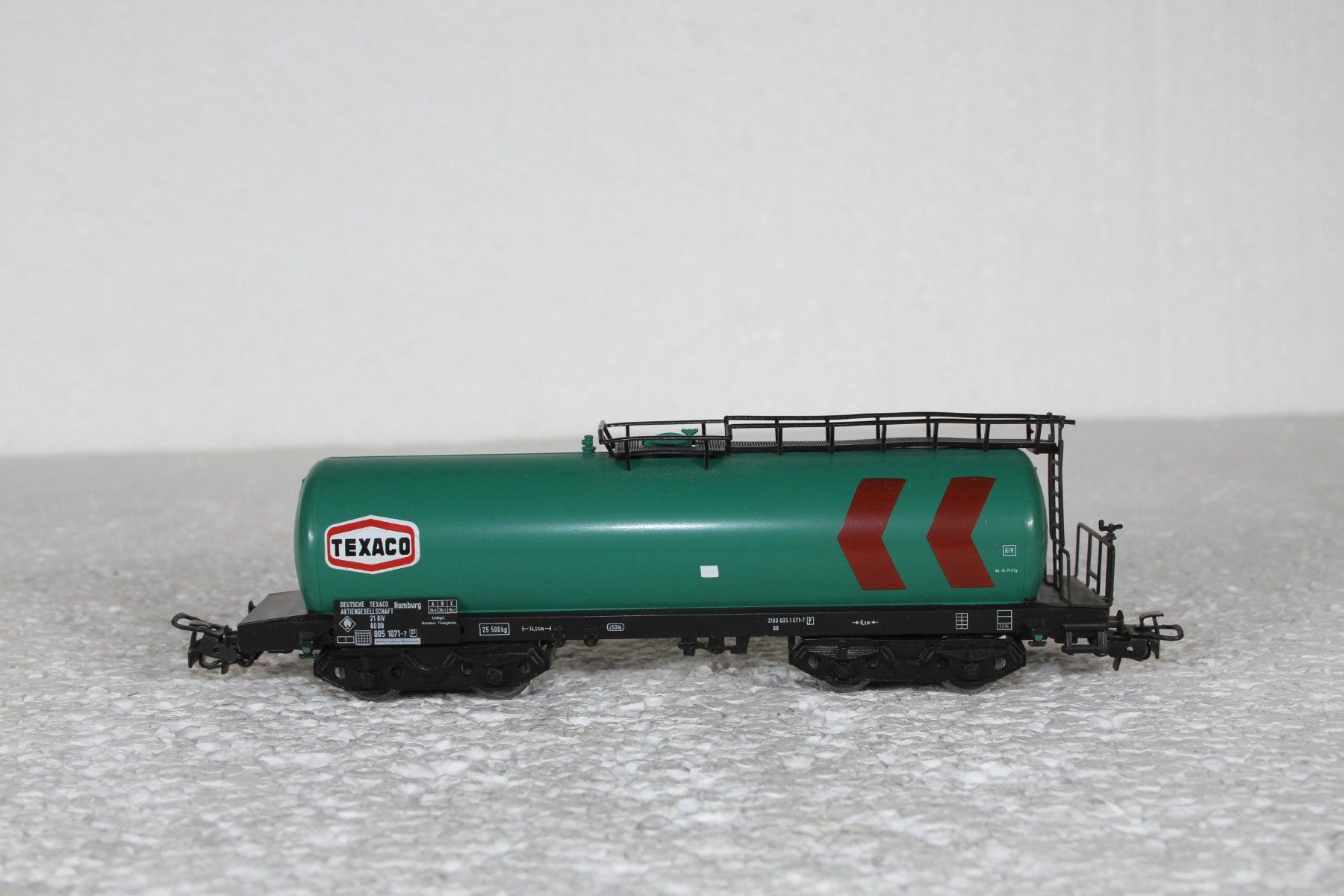 Märklin Trains électriques: Märklin 4652  DB Texaco Kesselwagen – D'occasion à Triesen par gleis8 4