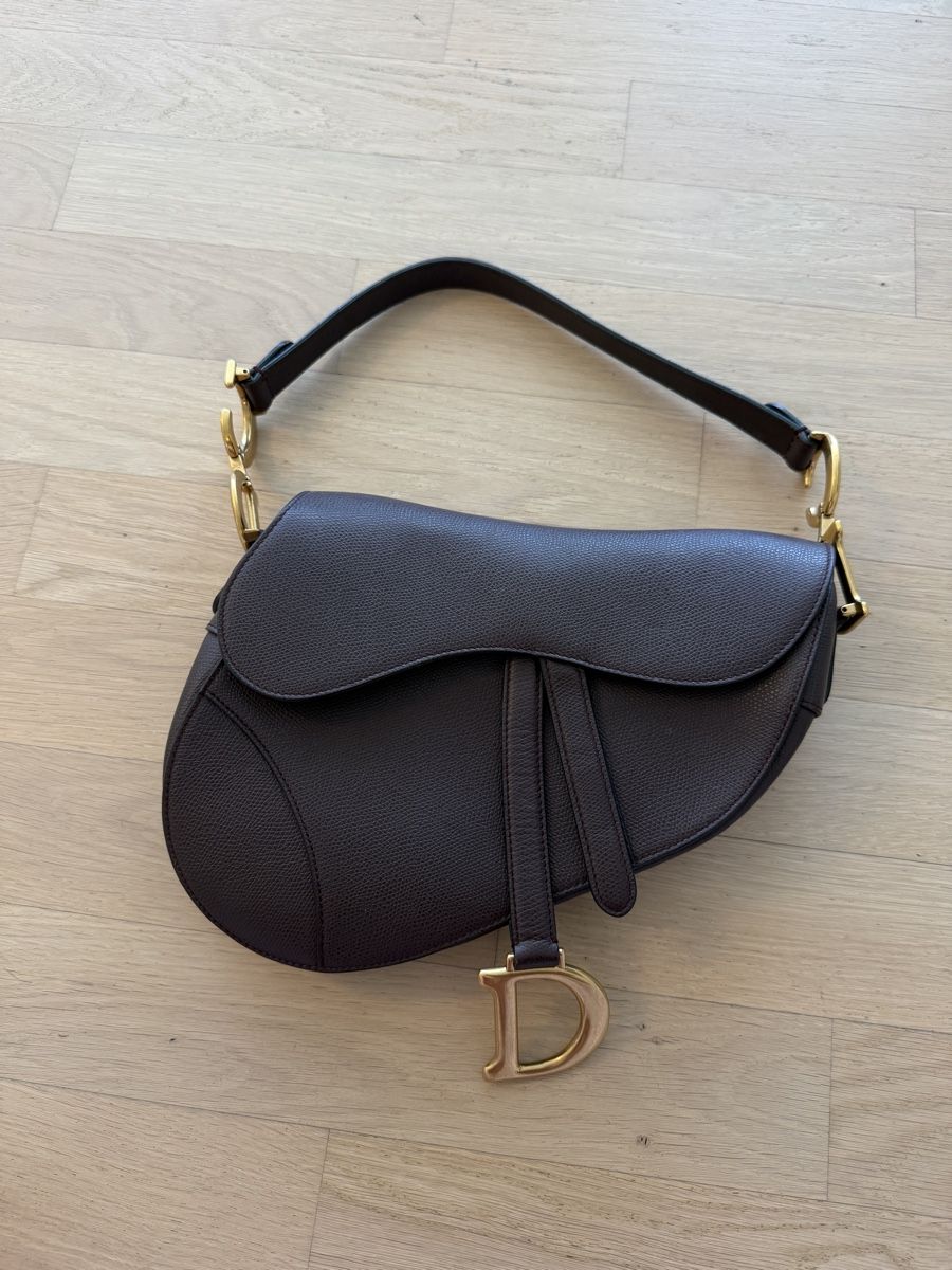 Dior Borse da donna: Christian Dior Saddle Bag Bordeaux Grained Leather – Nuovo (secondo la descrizione) da Effretikon venduto da MaisonNade 2