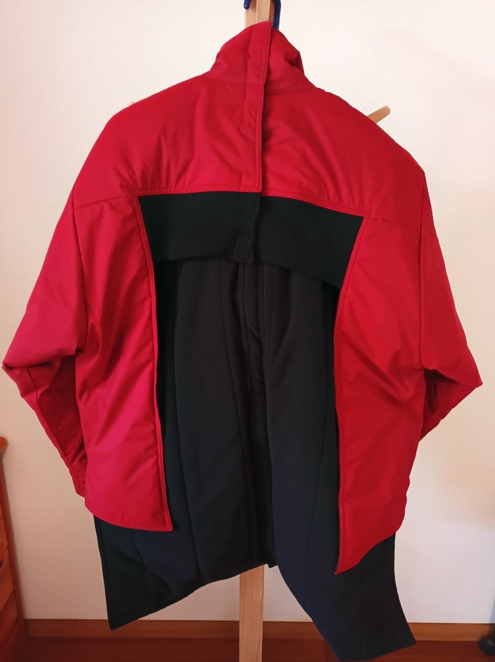 Vestes: Rollstuhljacke – D'occasion à Brienzwiler par mas_vz6w 2