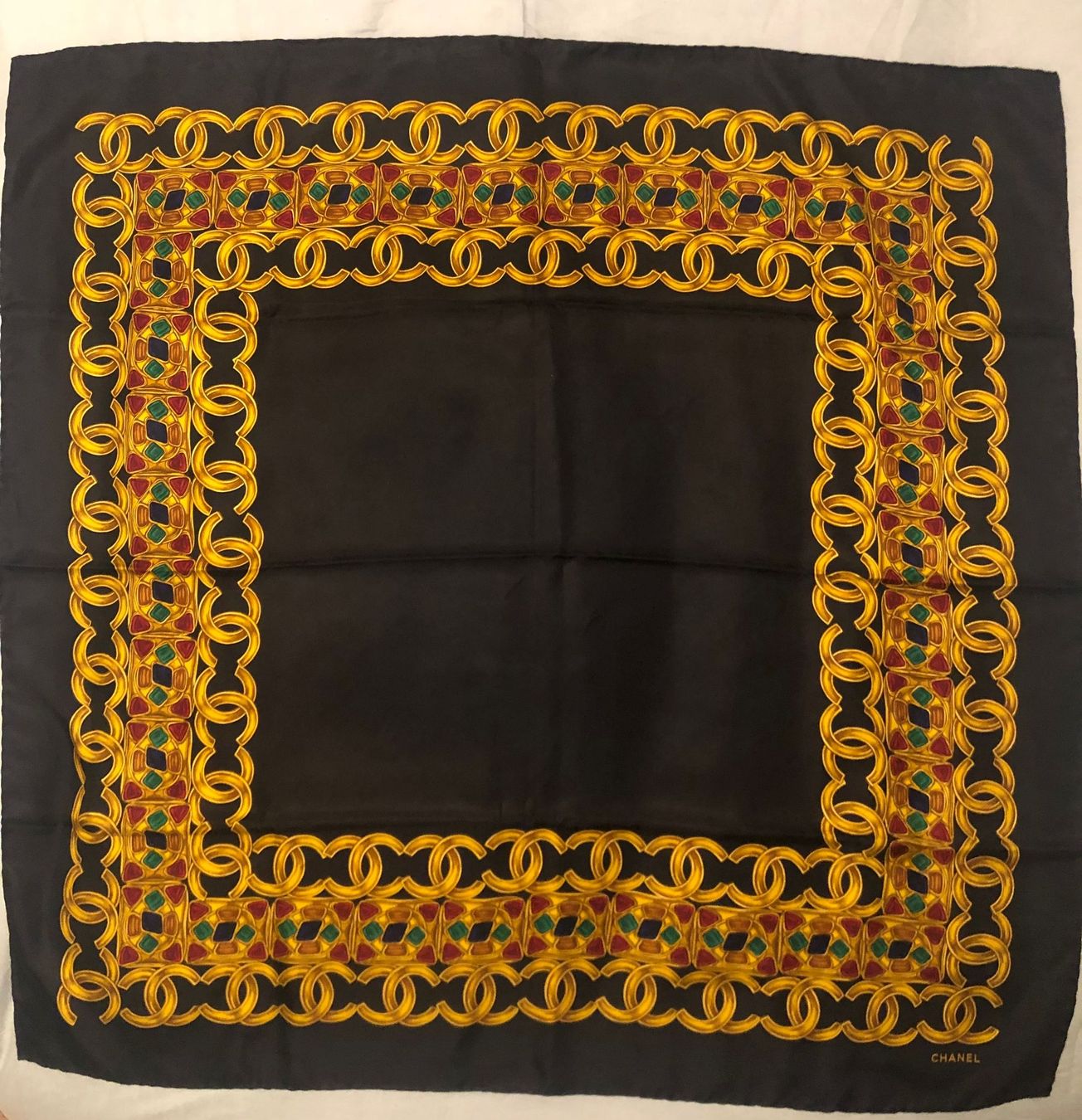 Foulard & Sciarpe: CHANEL FOULARD – Usato da Ascona venduto da principessacaroline 1