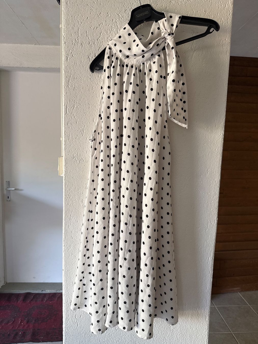 Robes et jupes: KLEID GR S NEU – D'occasion à Birr par WalkyriaM 1