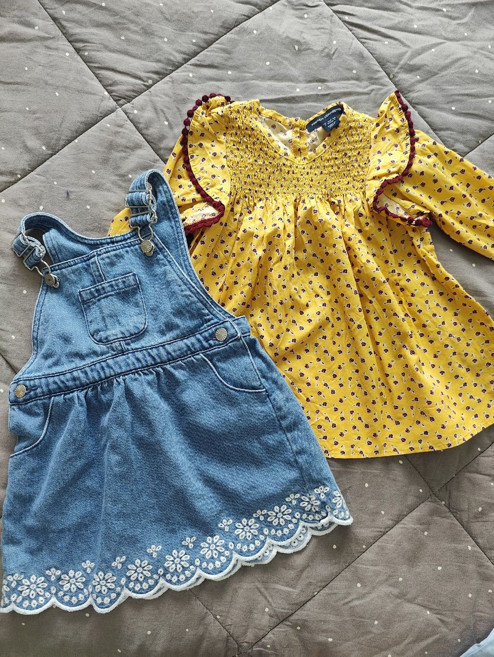 Lotti & Set di vestiti: Kleiderpaket Mädchen Grösse 98  – Usato da Zürich venduto da sof_f2ts 1