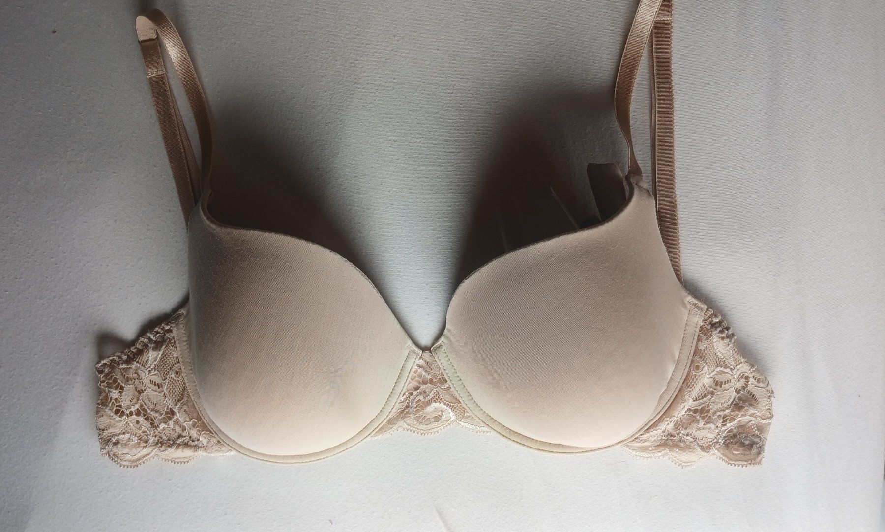Hanro Altra biancheria intima: HANRO BH GRÖSSE 85 B – Usato da Villa Luganese venduto da luxlady 5