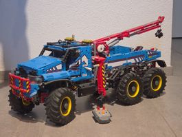42070 LEGO Technic 6x6 All Terrain Tow Truck