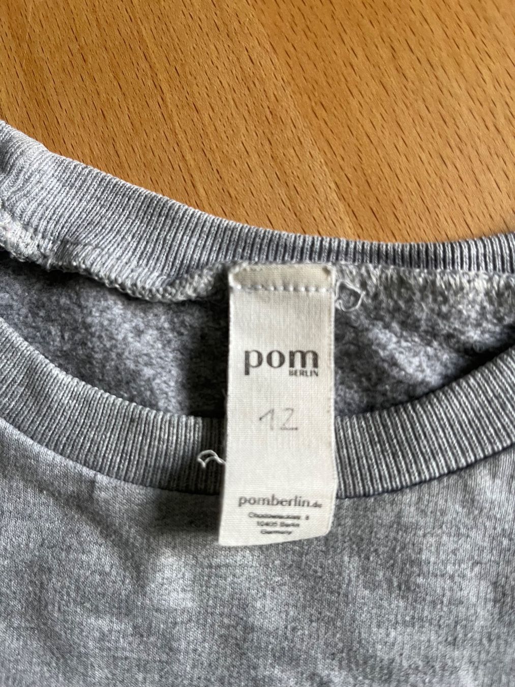 Maglioni & Felpe: Kinderpullover der Marke Pom Berlin – Usato da Zürich venduto da mich008 3