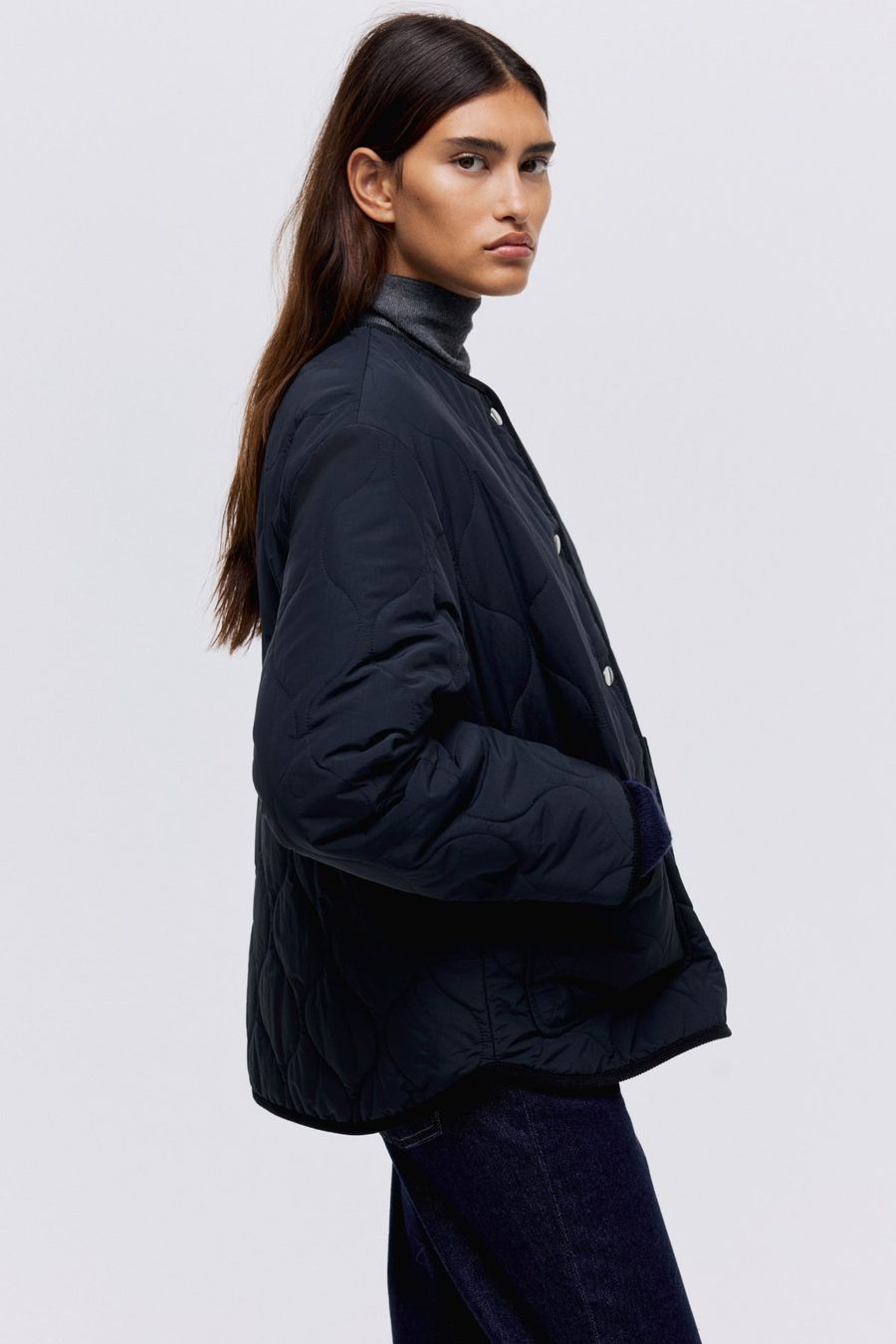 H&M Giacche: Oversize Quilted Jacket H&M XXL NEUVE – Nuovo (secondo la descrizione) da Monthey venduto da Black-Cockatoo 2