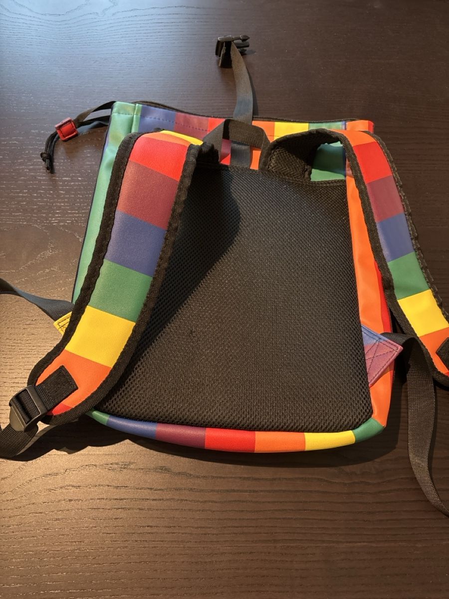 Rucksäcke: Regenbogen Rucksack, top Zustand – Neu (gemäss Beschreibung) aus Adliswil von ninotschka7 3