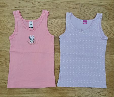 2 Débardeurs Taille 122/128