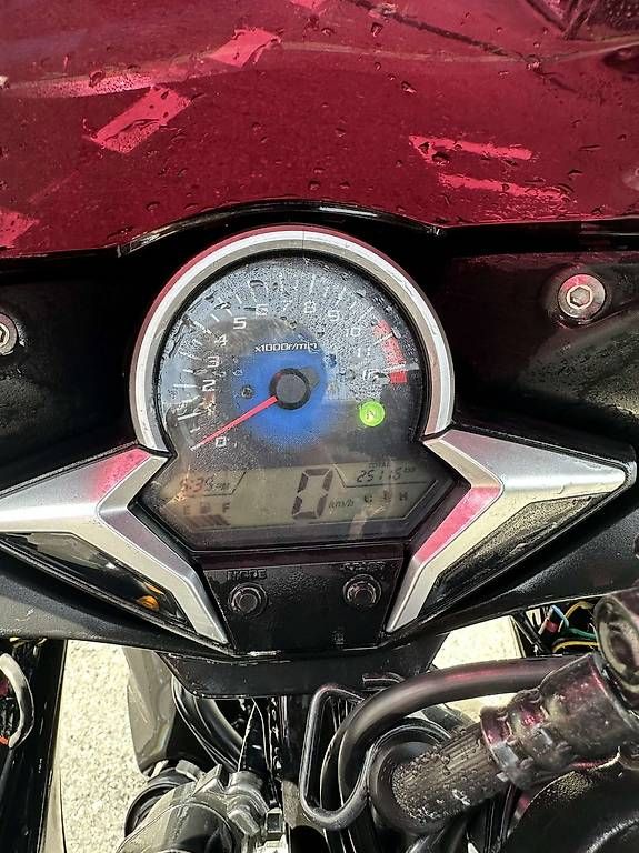 Honda Strada: Honda CBR 250 – Usato da Assens venduto da aeb_2kh7 3