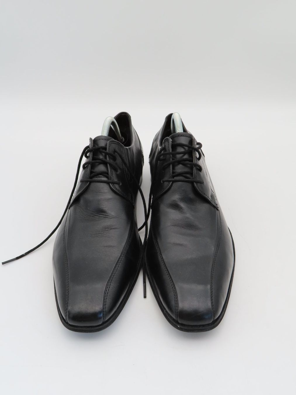 Bugatti Scarpe da uomo: Bugatti Schnürschuhe Gr. 45 mit Schuhspanner – Usato da Reinach BL venduto da WBZ-Flohmarkt