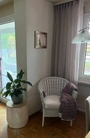 IKEA-Rattan-Sessel weiss (Modell FINNTORP) mit Kissen