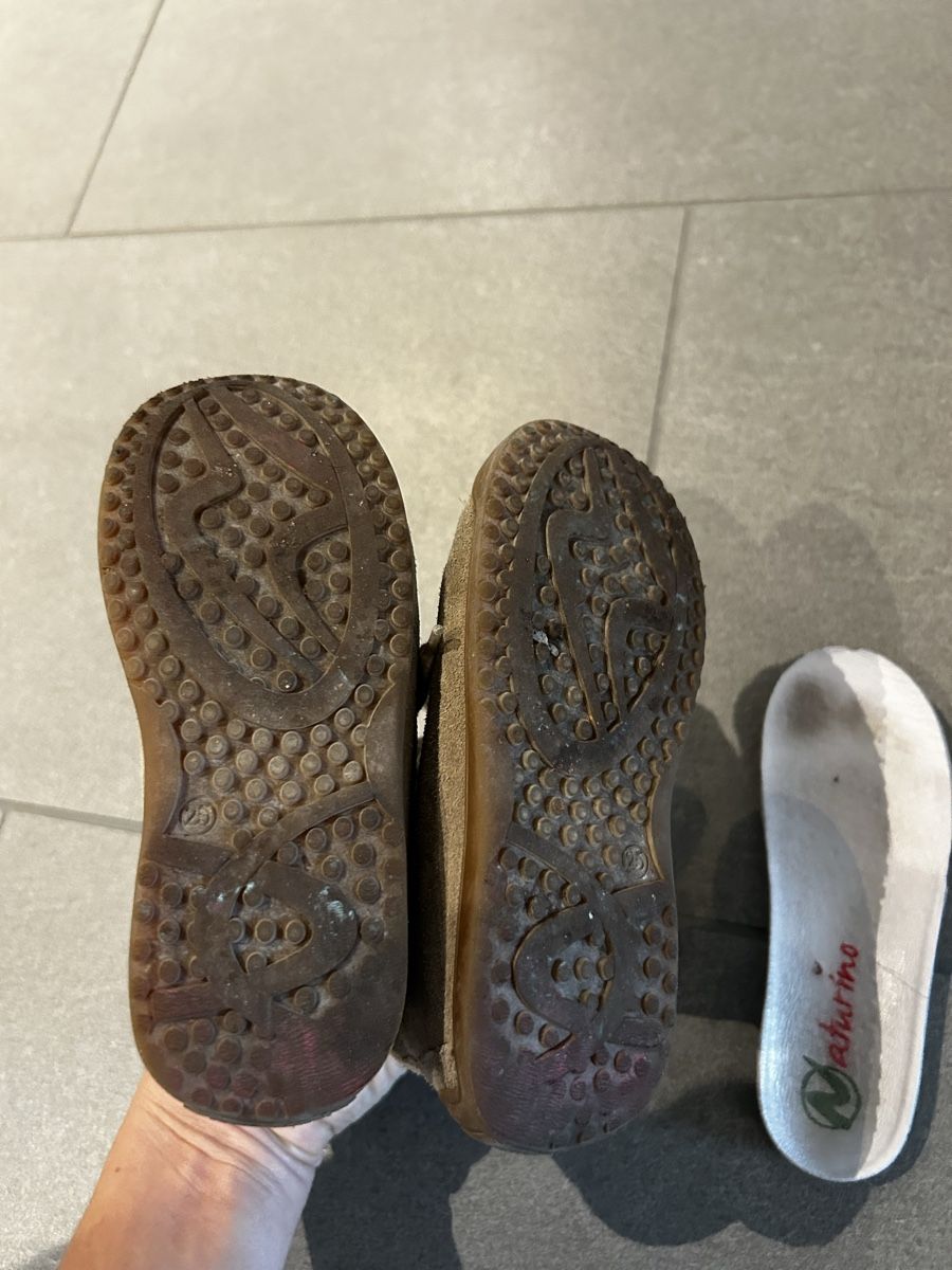 Naturino Schuhe für Jungen: Naturino 25 – Gebraucht aus Zürich von cos_b629 3
