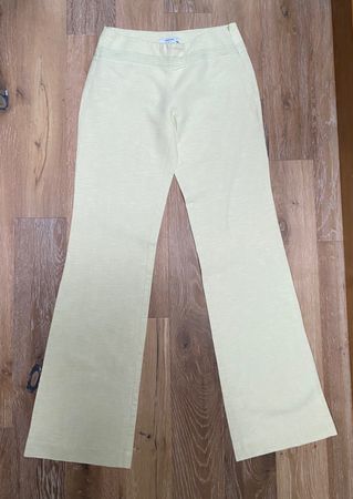 Great ZARA light yellow trousers. EUR36