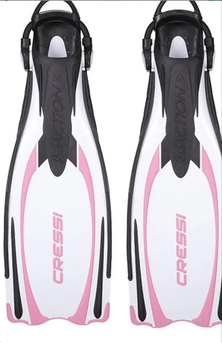 Cressi Flossen, Masken & Schnorchel: Tauchflosse Pink Gr. S/M – Neu und originalverpackt aus Pfäffikon ZH von Deko-Stopp
