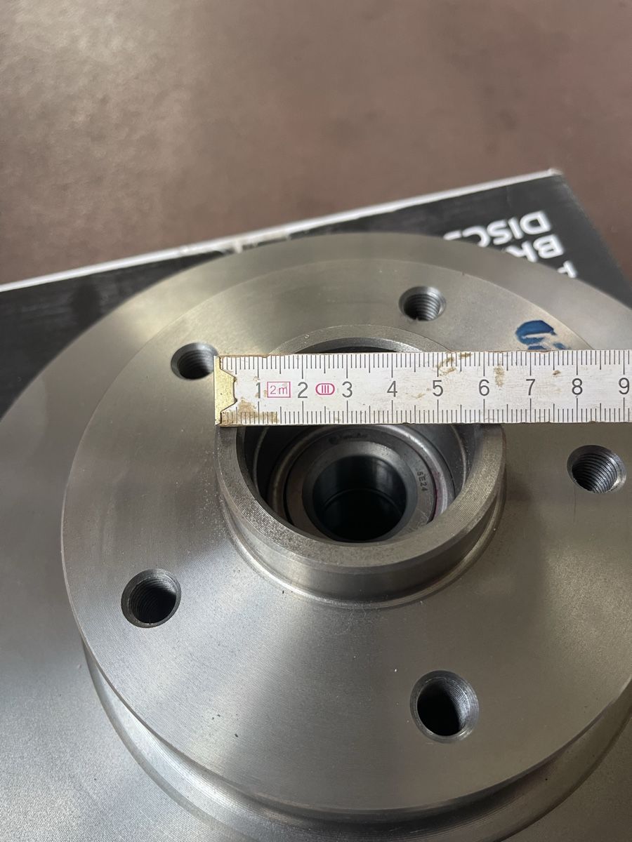 Tutti pezzi di ricambio auto: Brembo Bremsscheiben – Usato da Spiez venduto da bertula 1