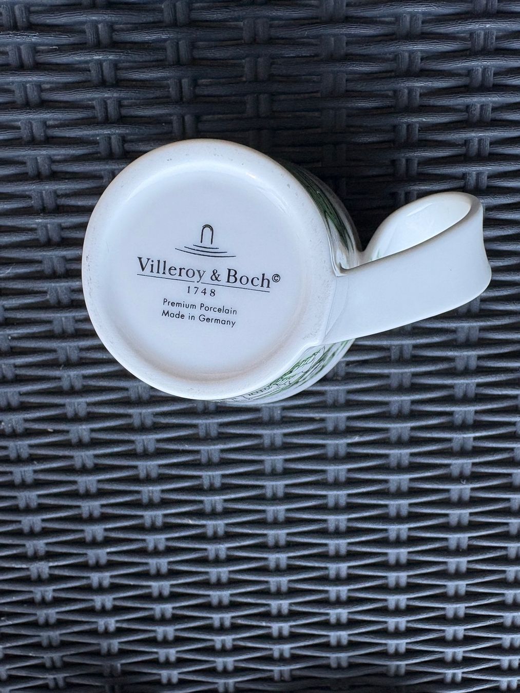 Villeroy & Boch Tassen: Villeroy Boch New Wave Tasse mit Unterteller – Gebraucht aus Bassersdorf von rek_x2gl 3