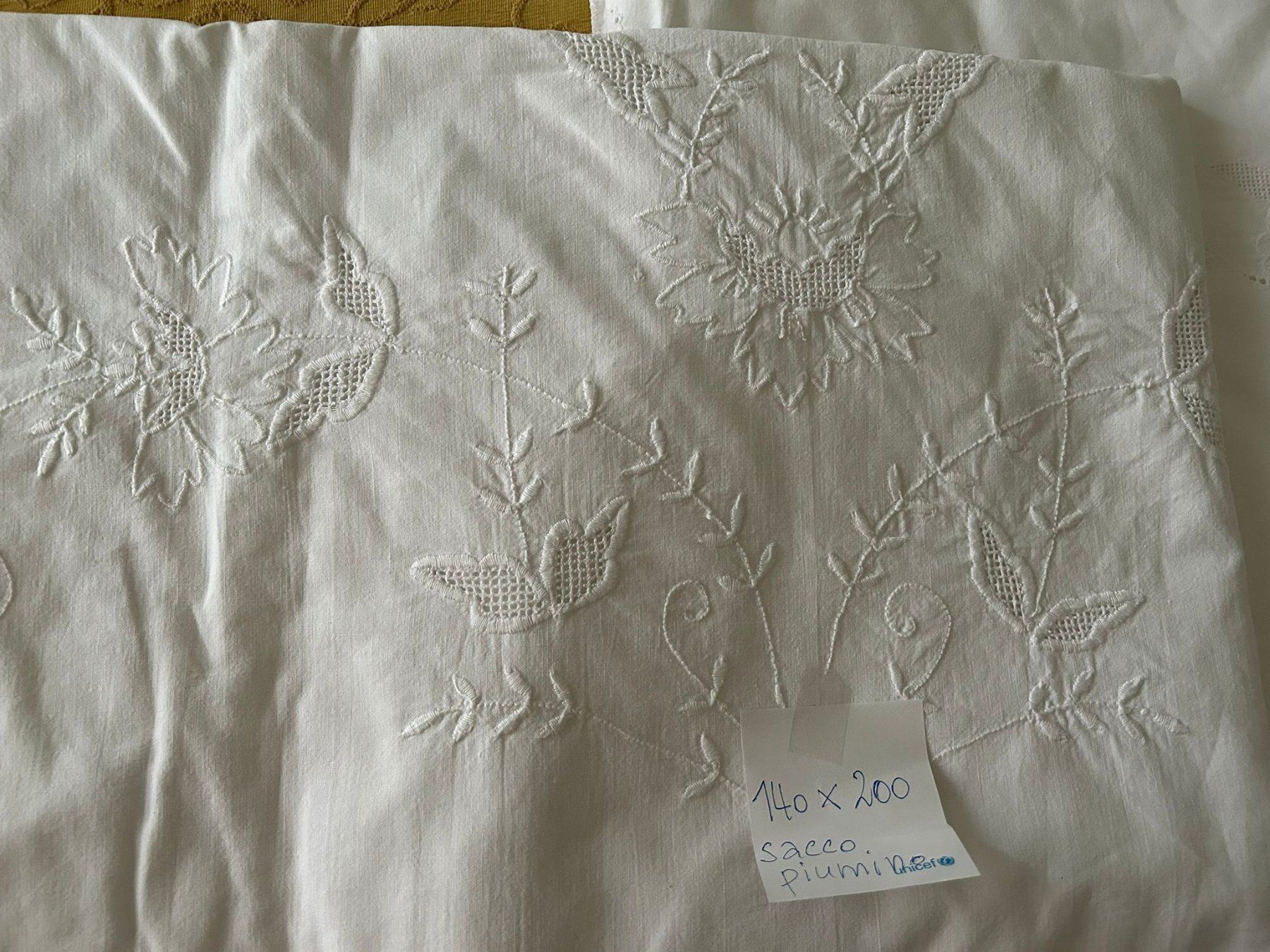 Biancheria da letto: Federa piumino 140x200 cm – Usato da Melano venduto da H-Sara