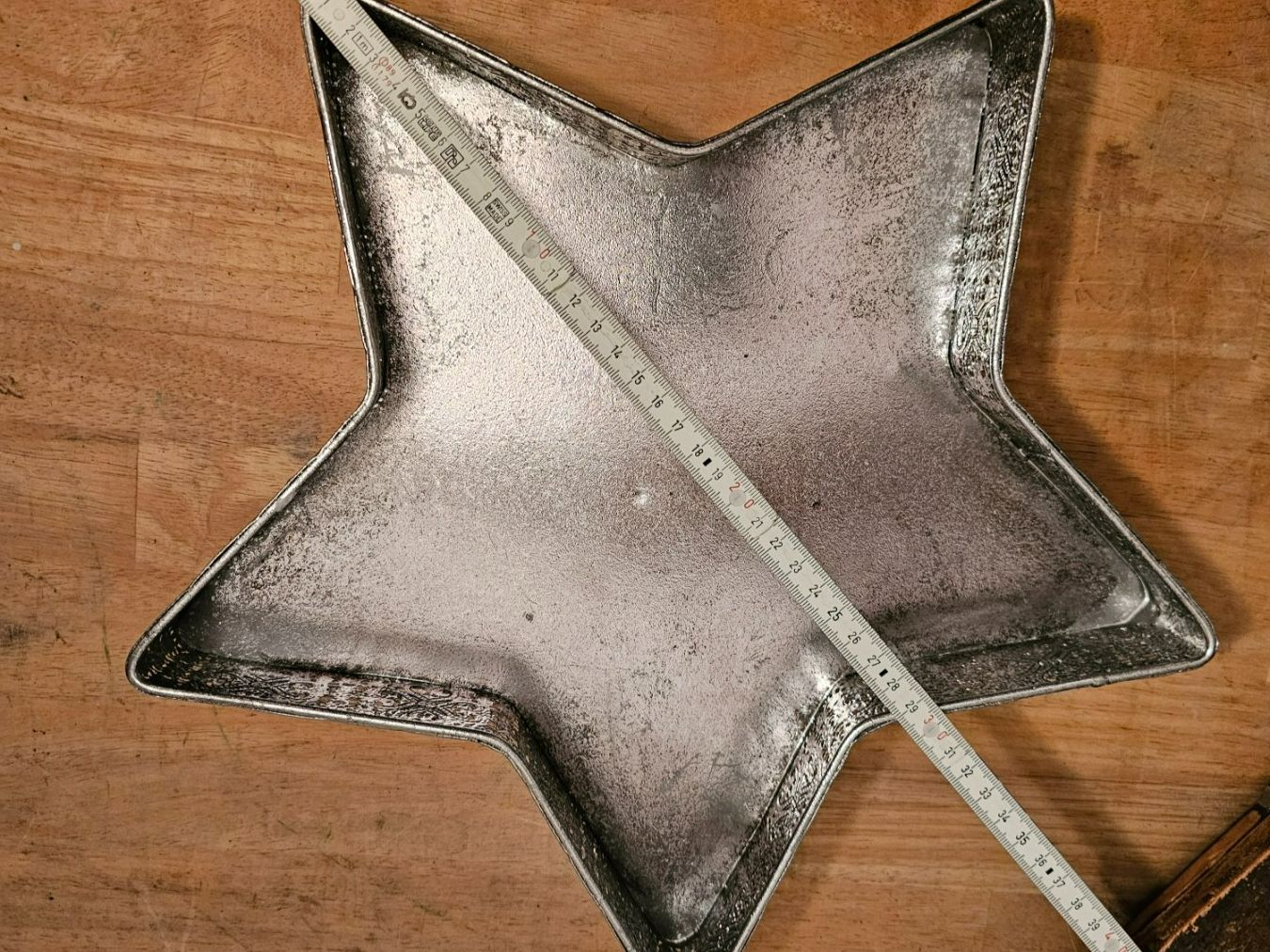 Tutte le decorazioni: Zwei Metall-Schalen Sternform – Usato da Oetwil a.d. Limmat venduto da grisilisi 2