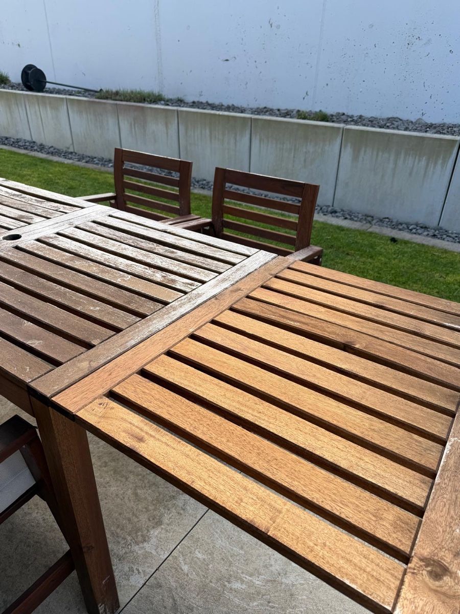 Tischset: Garten Tisch Set Holz ausziehbar + 4 Stühle – inkl. Kissen – Gebraucht aus Schindellegi von tbig 4