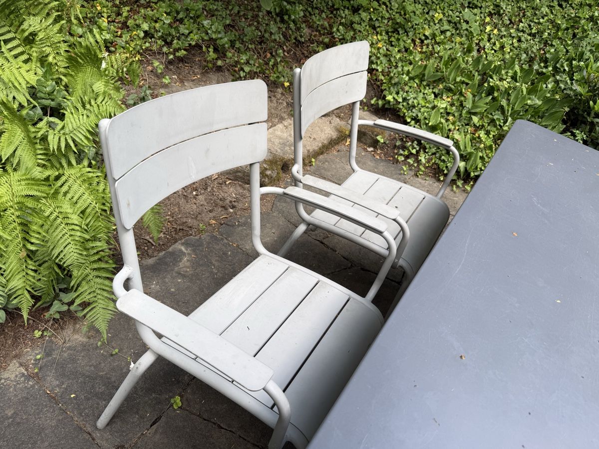 Sedie: Set 4 Gartenstühle wie Fermob grau – Usato da Zürich venduto da StudioCardin 2