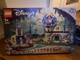 LEGO Disney 43215 Das verzauberte Baumhaus neu und OVP