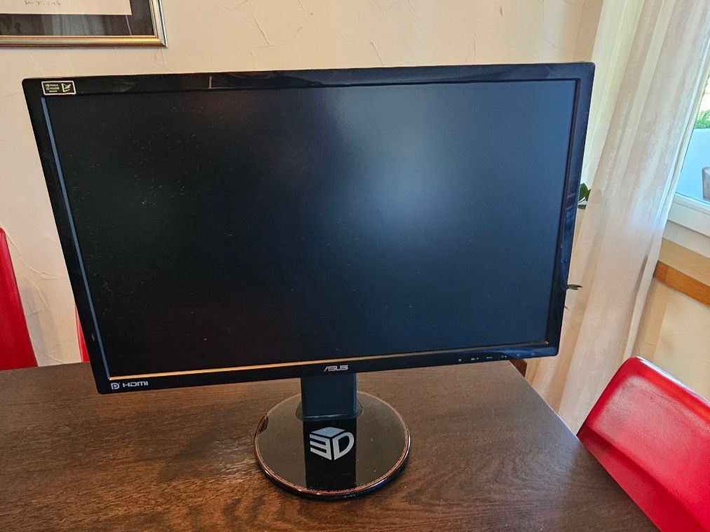 Asus Monitor: Monitor ASUS VG248QE – Usato da Münsingen venduto da Artymus