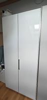 Kleiderschrank