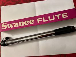 Swanee Flute von Barnes & Mullins im Karton