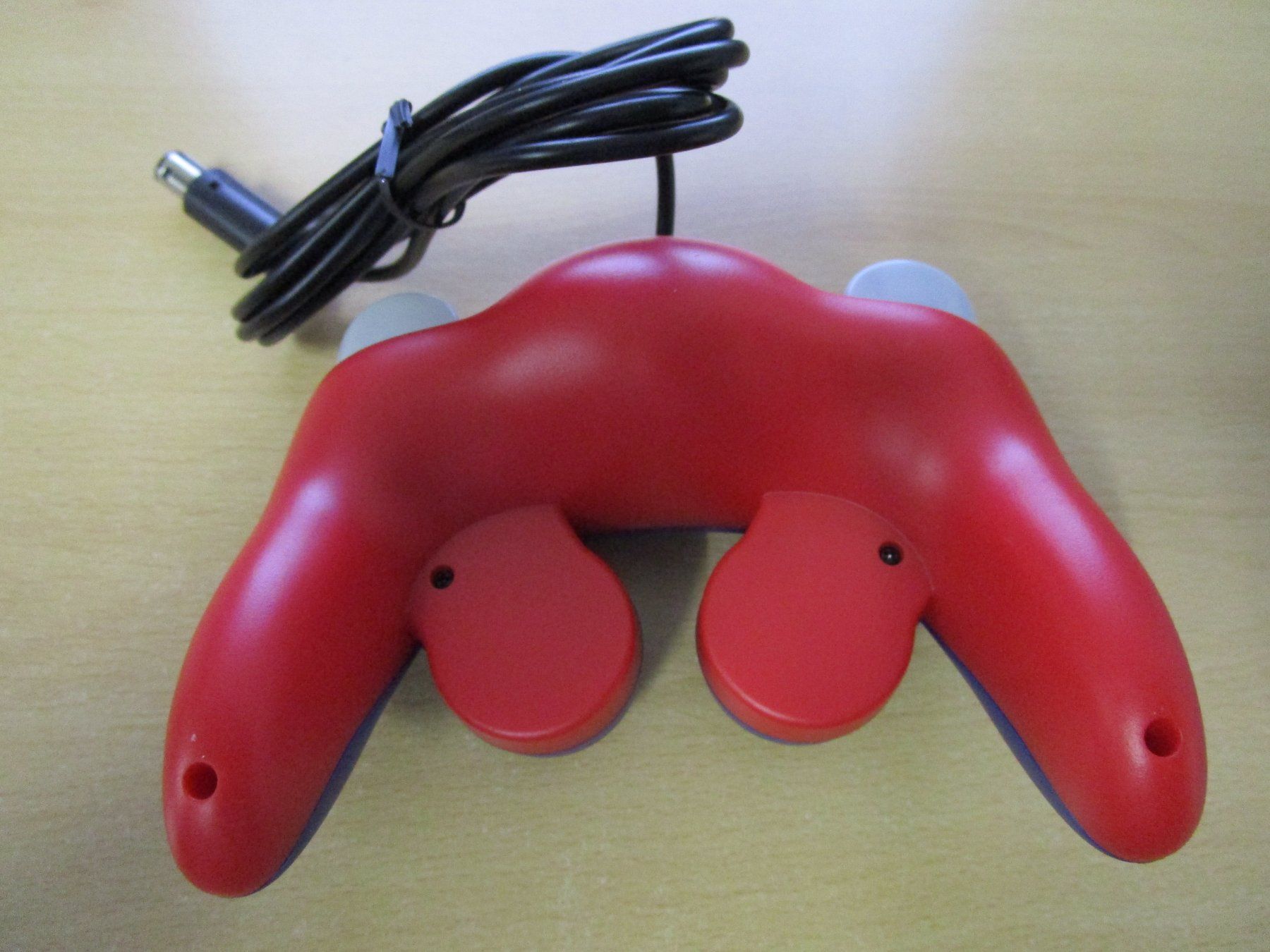 Controller: Game Cube Controller Joypad Mario blue red rot/blau-Neuware – Nuovo (secondo la descrizione) da Goldau venduto da agestuffer 2