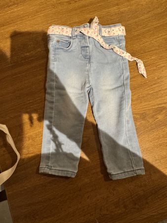 Lot de pantalons et leggings pour fille 74-80