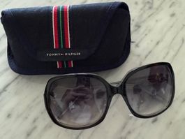 Lunettes de soleil Tommy Hilfiger femme, bon état