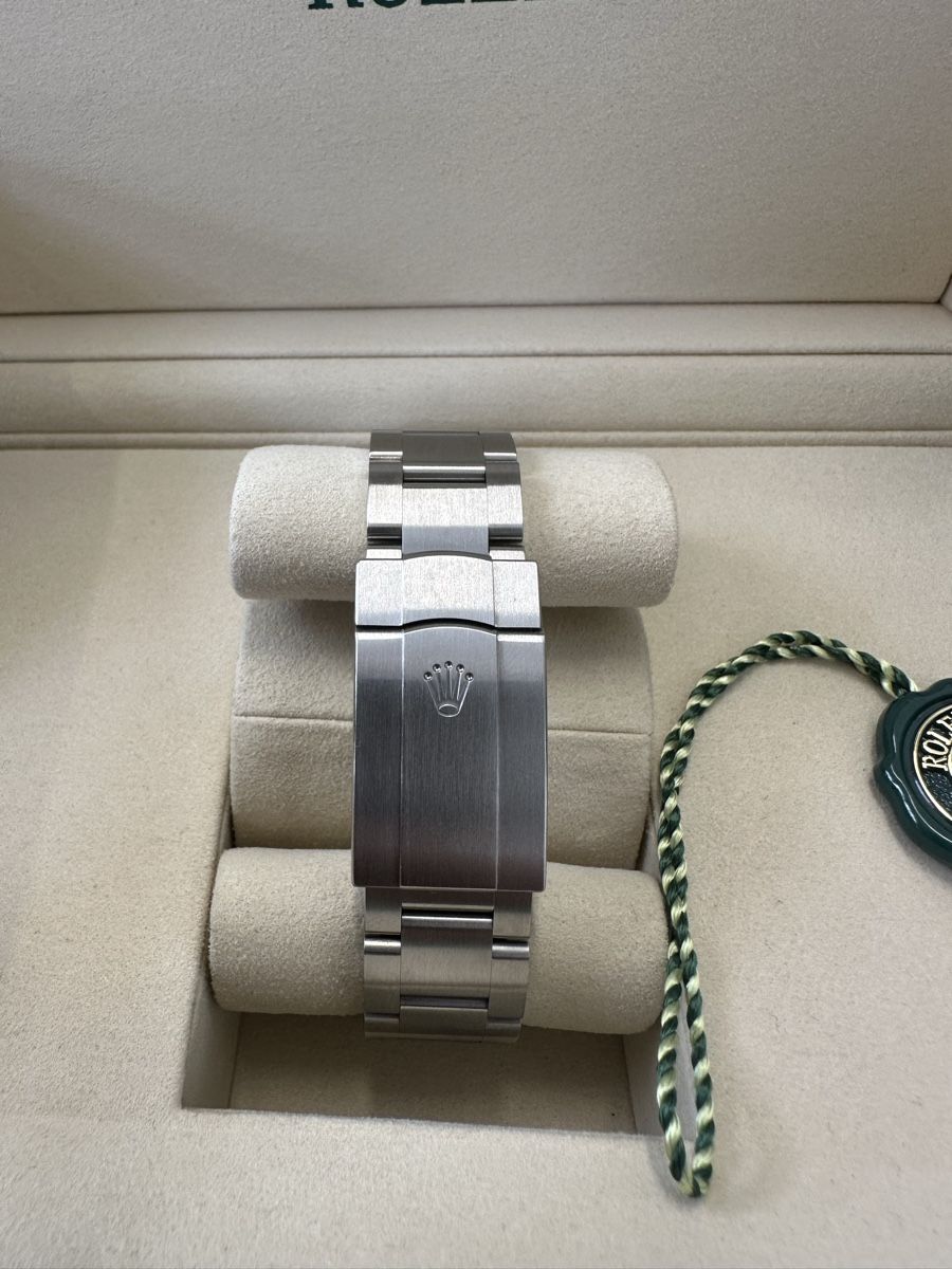 Rolex Orologi: Rolex Oyster Perpretual – Usato da Winterthur venduto da senn-ismaili 2
