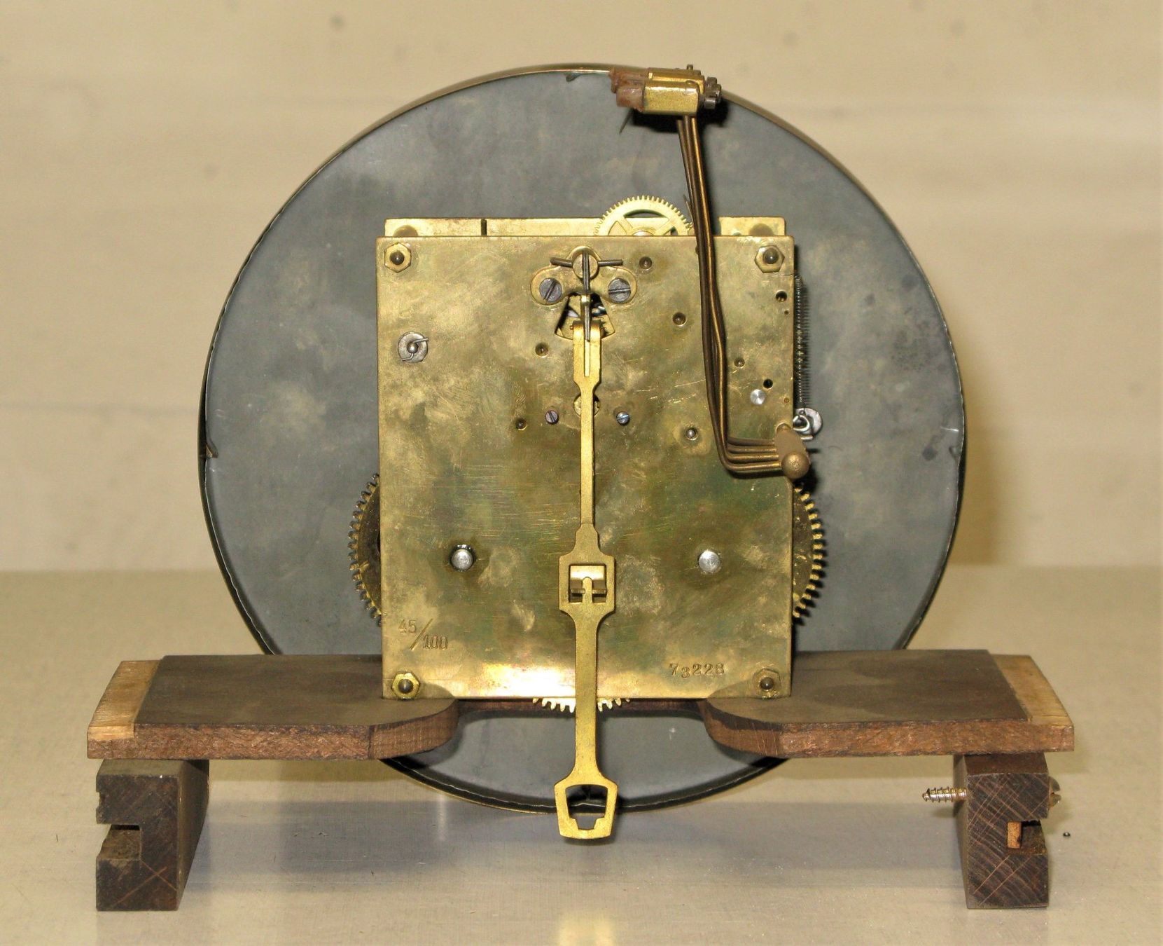 Orologi da terra & Orologi da parete: Uhrwerk (Mauthe?) – Usato da Zürich venduto da artsandstuff 1