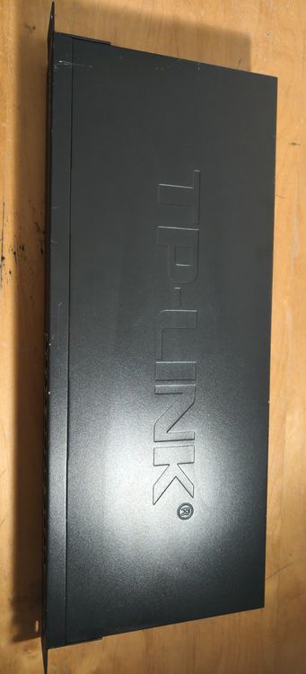 TP-Link TL-SG 1024: 19 zoll Gigabit Netzwerk Switch (Gebraucht) in ...