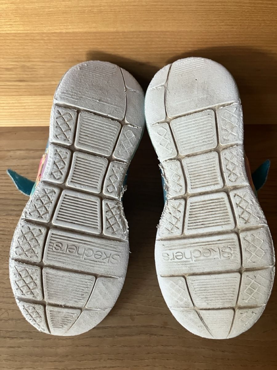 CMP Scarpe per ragazze: Trekkingschuhe und Sketchers 33/34 – Usato da Filzbach venduto da Westen1244 8