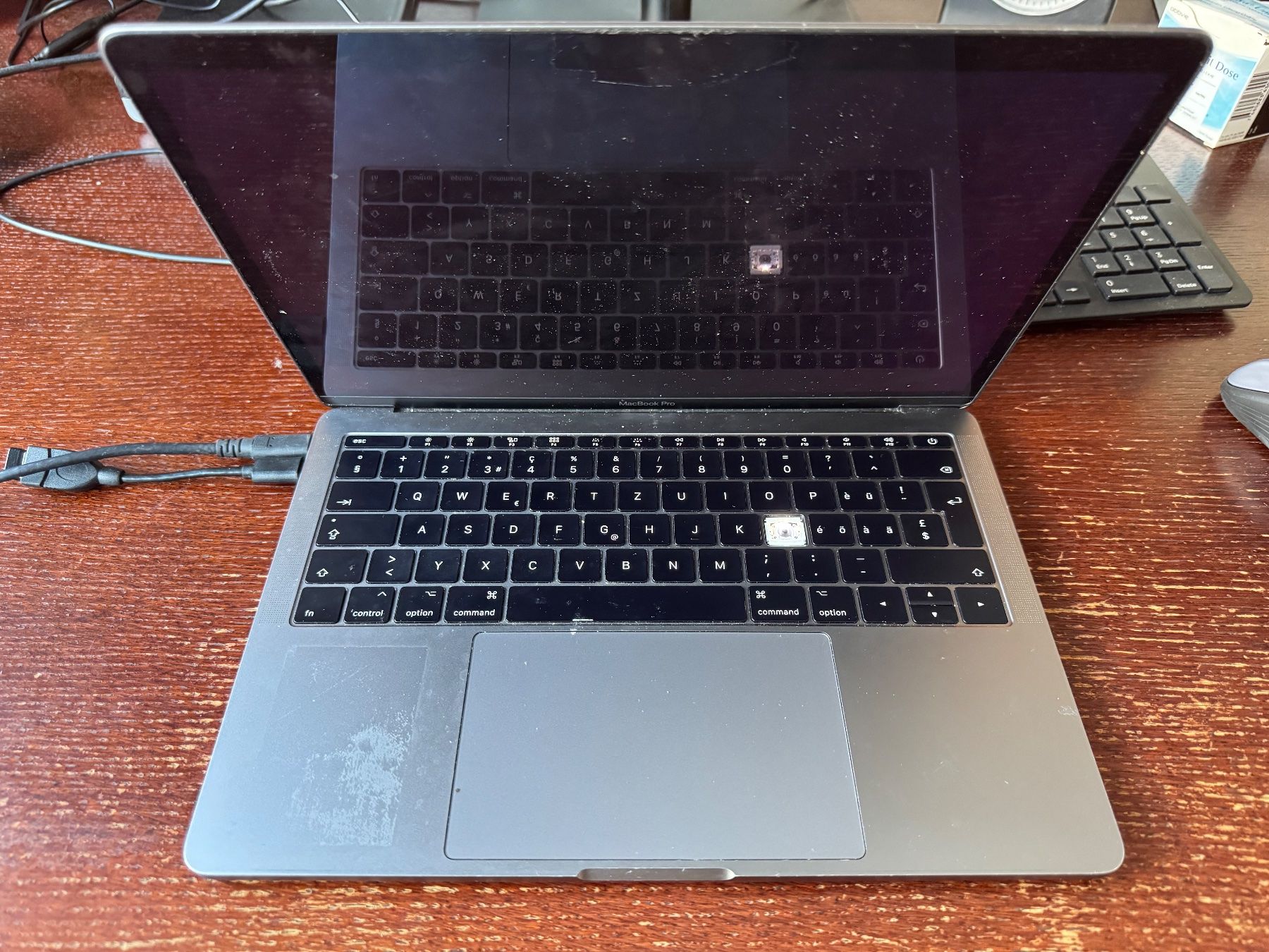 Apple Notebook: MacBook Pro 13” – Difettoso da Adliswil venduto da Busys