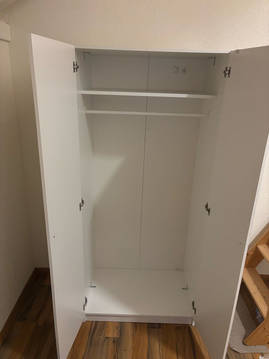 Schränke: Schrank kostenlos – Gebraucht aus Oberriet SG von jen_b5ht 1
