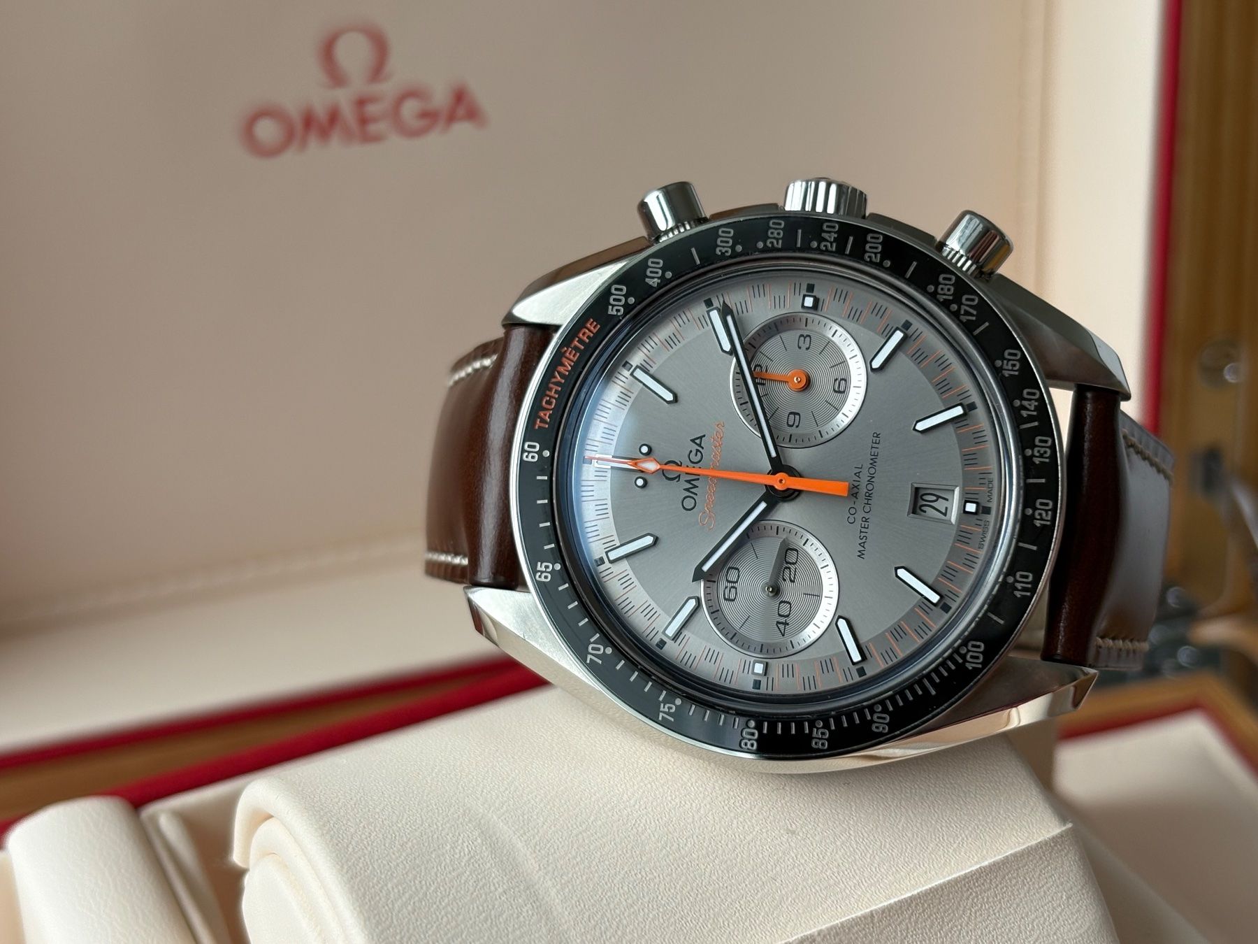 Omega Uhren: OMEGA Speedmaster Racing Fullset mit Garantie – Gebraucht aus Birsfelden von Mynos 4