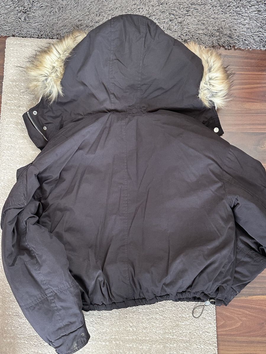 Bershka Giacche: Winterjacke Bershka – Usato da Aadorf venduto da WegGeschnappt 1