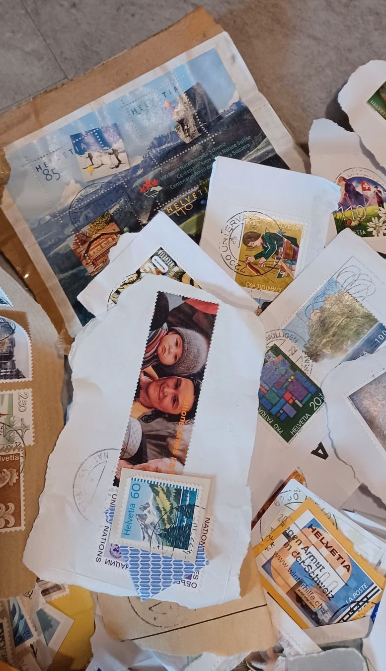Alle Briefmarken: Briefmarken  gemischt gebraucht Zustand – Gebraucht aus Cumpadials von Elr 2
